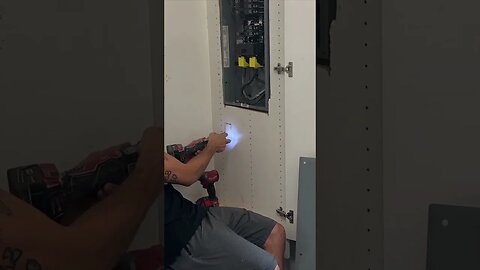 How-to wire a power station into your main panel for grid-down