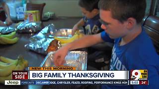 How does a 14-person family do Thanksgiving?