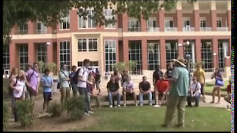 Open Air Preaching-University of Memphis - Street Preacher Kerrigan Skelly (Day 1)