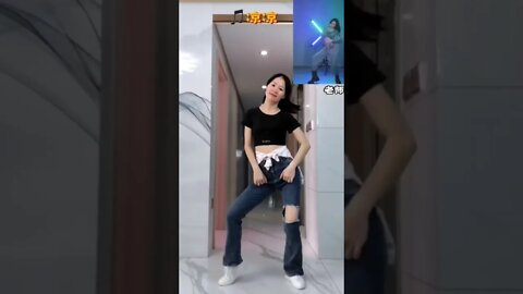 Cute Chinese Girl Amateur Dancer Imitates Professional