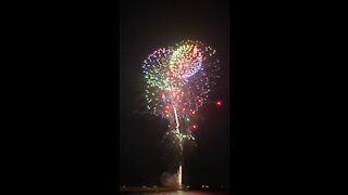 Yokosuka Fireworks by Yabanjin