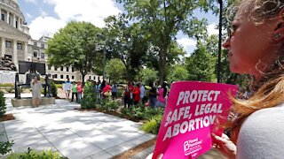 Mississippi Abortion Law Case Is A Direct Challenge To Roe V. Wade