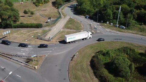 Hicks Transport Volvo with Bisley Trailer - Welsh Truck Spotting