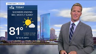 Showers to wrap up Thursday morning, sunny day in store