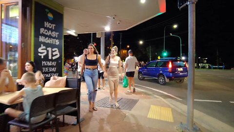 The Weekend Nightlife in Burleigh Heads | Gold Coast - Australia