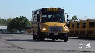 Lee's Summit R-7 schools struggling with shortage of trip drivers