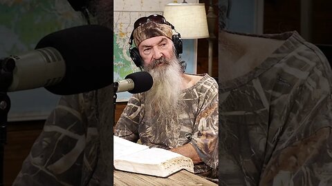Phil Robertson: God's in a Hurry to Save You!