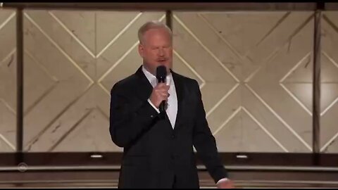 Jim Gaffigan calls out Hollywood pedophiles at the Golden Globes