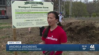 Cultivate KC celebrates Earth Day with day of service at Westport Commons Farm