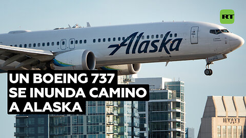 Un Boeing de Alaska Airlines se inunda en pleno vuelo
