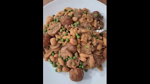 Mushroom Bean Medley - Easy Peasy Crockpot Recipe