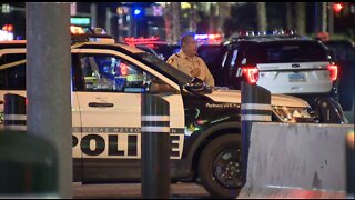 Las Vegas police respond to two separate homicides overnight