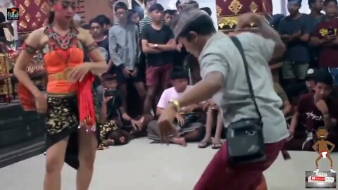 LOL Dancing from Bali