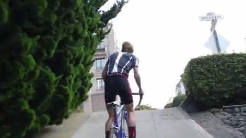 Josh Diaz Bikes Up San Francisco's Second Steepest Hill With A 38 Percent Gradient