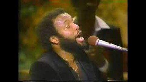 Soon and Very Soon - Andrae Crouch (Live) - with Lyrics