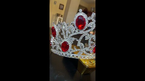 Crown for quinceañera