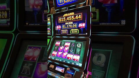BIG PIG! #casino #slots #casinogame #gambling#slotwin #slotmachine #jackpot #bonusfeature
