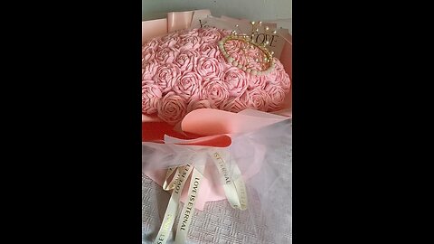 Making beautiful baby pink flowers 😍