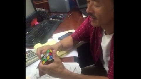 The First Ever Rubik's Cube Champion Can Still Keep Up With His Record