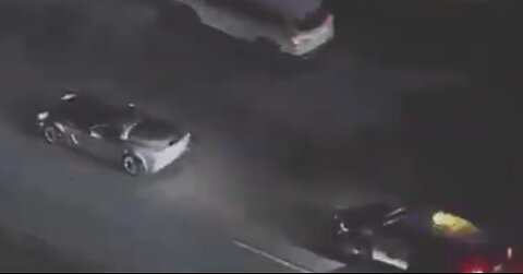 Chevrolet Corvette hits over 160 MPH getting away from L.A.P.D.