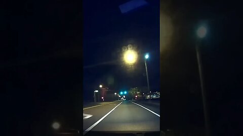 Red Light Runner Nearly Causes WRECK!😨
