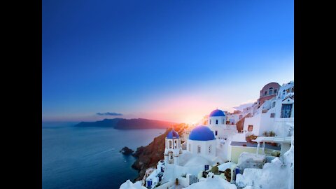 Santorini, Greece delivers jaw-dropping visuals