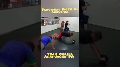 Funcional Figth na academia Team Coruja Arapongas PR