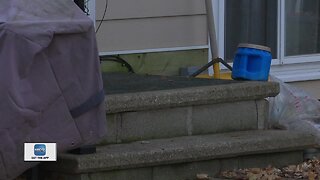 Dog alerts owner of distressed neighbor