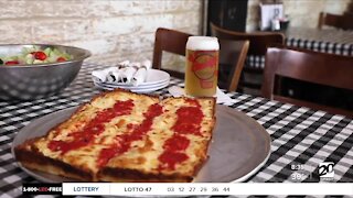 Buddy's Pizza supporting local restaurants and bars