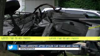 Suspects in custody after stolen car crash in Wauwatosa