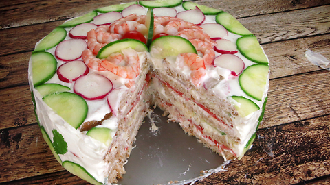 "Sandwich cake" is perfect for your next party