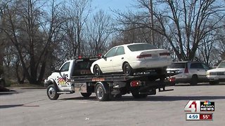 Abandoned cars towed off NE KCMO streets