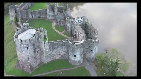 Chepstow Castle ( Welsh ) Castell Cas Gwent - Welsh Drones