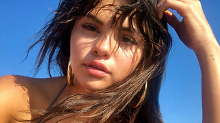 Selena Gomez PROVES Her Life Is BETTER Without Justin Bieber!