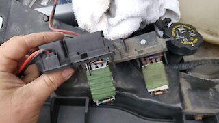 How To Change a Resistor in Chevy Express 3500 in 5 minutes