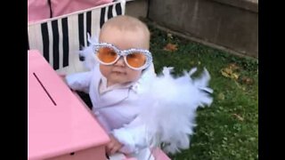 Little girl hits the right note as Miss Elton John