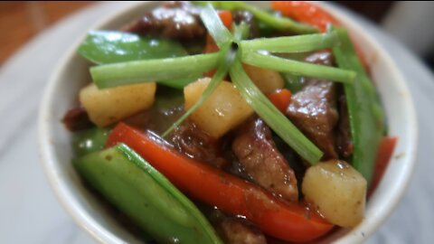 BEEF & VEGGIES stir fry w OYSTER GARLIC & THAI BASIL SAUCE