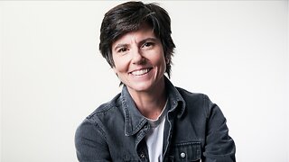 Comedian Tig Notaro's Awkward Meeting With Reese Witherspoon