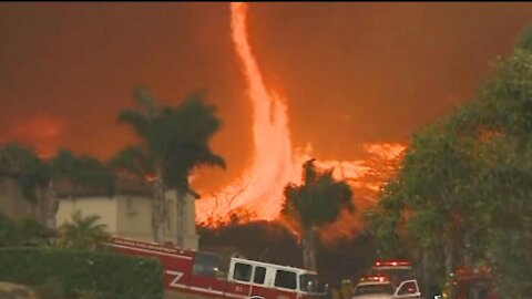 Multiple fire tornados in California July 2021