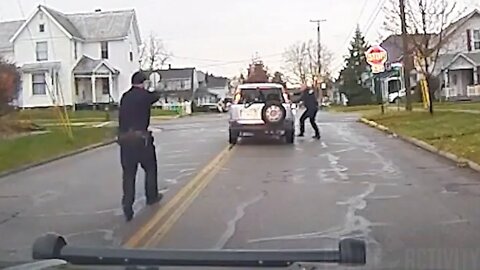 Video Shows Shootout Between Suspect and Police During Traffic Stop in Bucyrus, Ohio