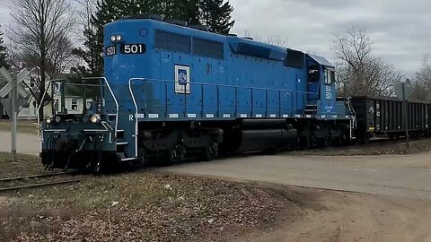 What I Found On The Tracks That Made Me Dial 911, Plus ELS 501 Returns! #trains | Jason Asselin