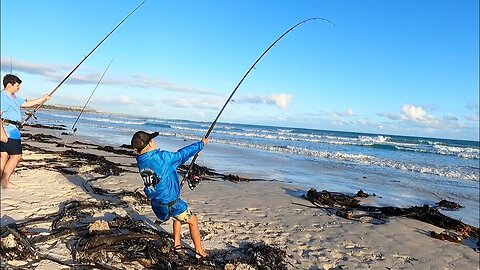 Easter weekend with the family in Gansbaai. Taking the kids fishing! Fun fishing from the beach!