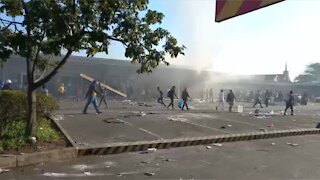 KwaMashu Mall looted by protestors