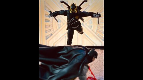 Beware The Court of Owls McFarlane Toys - DC Multiverse 7IN Talon review