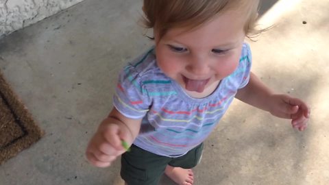 Funny Tot Girl Wants To Eat A Worm