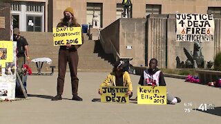 Protestors continue to seek justice in front of KC city hall