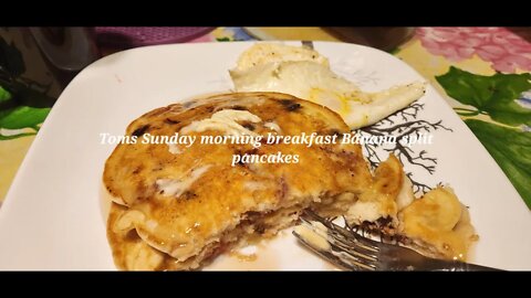 Tom's Sunday morning breakfast Banana split pancakes #pancake (at 4am lol)