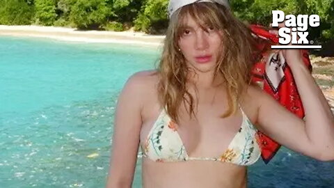 Pregnant Suki Waterhouse bares baby bump in bikini amid Robert Pattinson engagement rumors