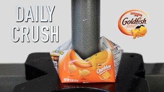 Crushing Goldfish crackers with hydraulic press