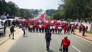 South Africa - Johannesburg - EFF Shutdown (Video) (9Wi)